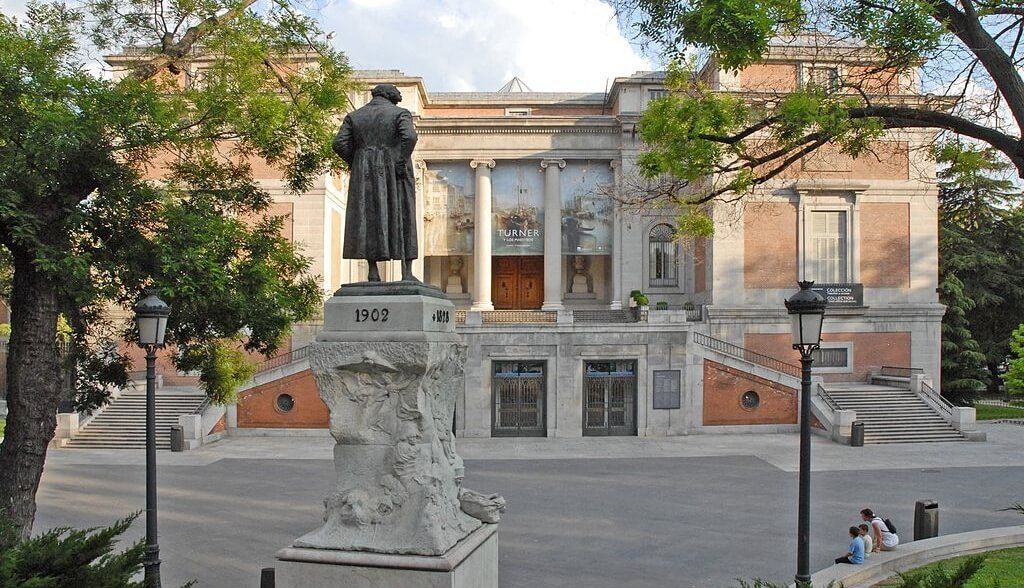 el museo del prado es uno de los lugares que visitar en Madrid