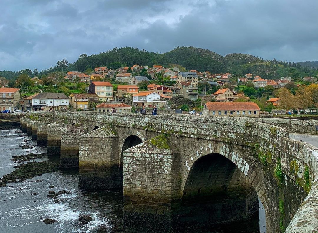 PORTUGUESE WAY FROM PORTO TO SANTIAGO DE COMPOSTELA